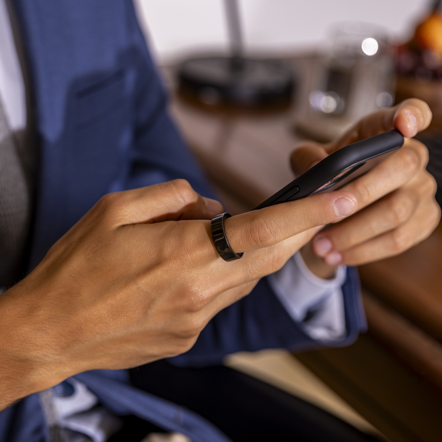 Luna Ring Gen 2 with Charging Case