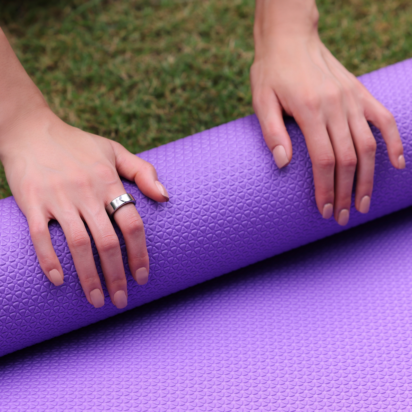 Luna Ring Gen 2 with Charging Case